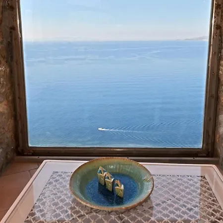 Mykonos Sleeps 14 Pool Air Con